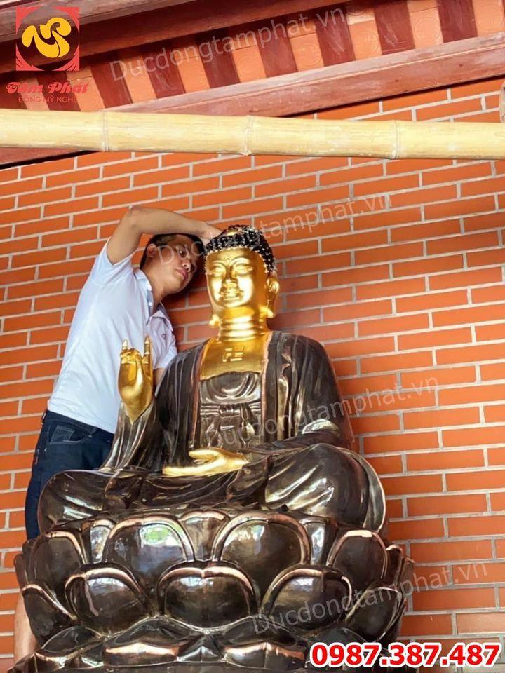 Thi công Trực Tiếp Dát Vàng - Thếp Vàng Tượng Phật tại chùa