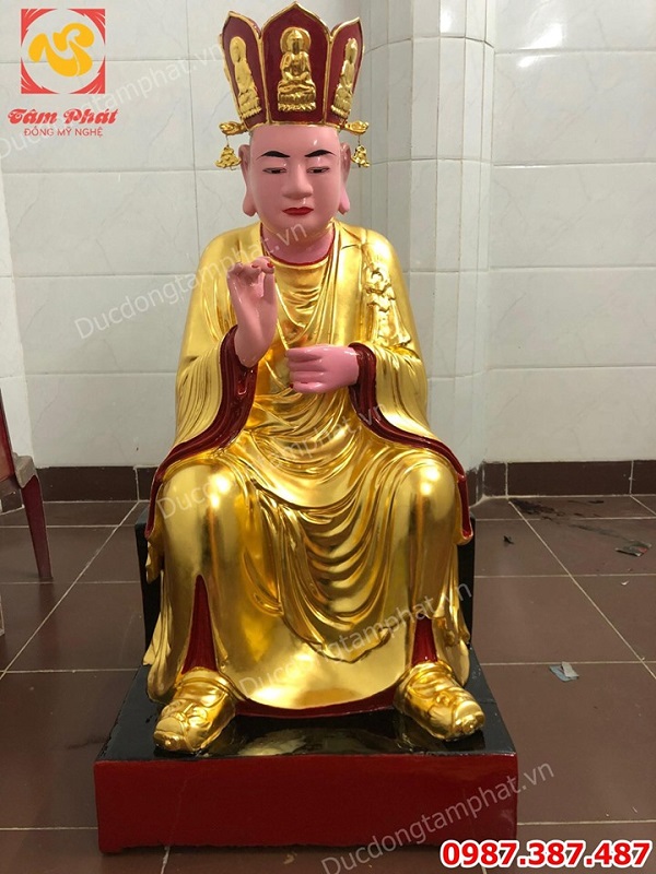 Dát vàng quỳ 9999 trên nền gỗ tượng Phật cho chùa Ngàn - Thái Bình