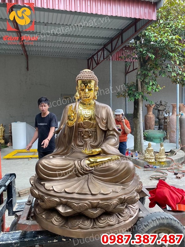 Lắp đặt tượng Phật Adida tại chùa động cao 1m5 dát vàng điểm..!