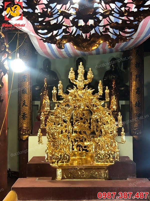 Nơi đúc toà Cửu Long bằng đồng thếp vàng tại chân công trình đình chùa miếu mạo...!