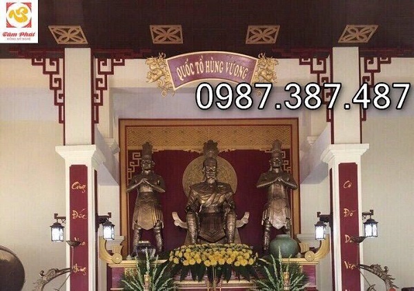 Thiết kế, lắp đặt bộ Hoành phi - cuốn thư câu đối cho gian thờ thêm linh thiêng