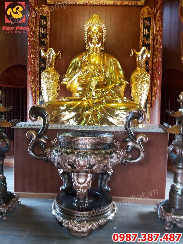 Tượng Phật Adida ngồi đài sen cao 3m bằng đồng dát vàng nặng 3 tấn lắp cho chùa Đống Cao Hưng Yên