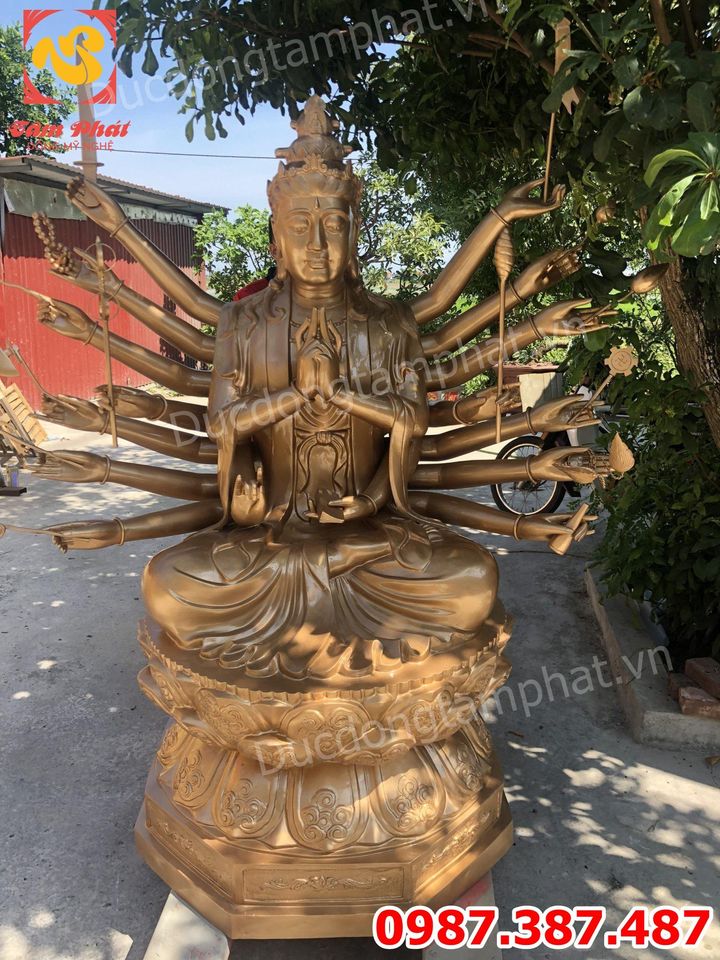 Tượng Phật Chuẩn Đề bằng đồng cao 2m nặng 800kg cho chùa Ninh Bình.!!