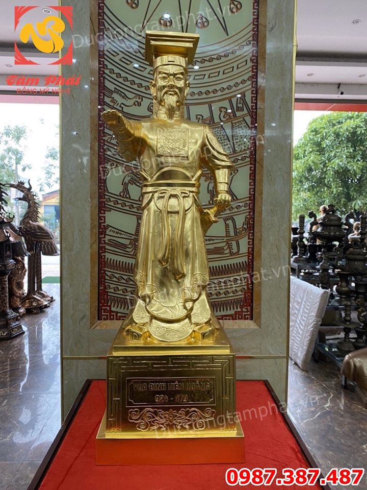 Tượng Vua Đinh Tiên Hoàng bằng đồng dát vàng 9999 cao 90cm tuyệt đẹp