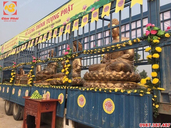 Vận chuyển 5 tượng Phật bằng đồng cao 2m cho chùa Hưng Nghĩa Tự- Bình Thuận..!